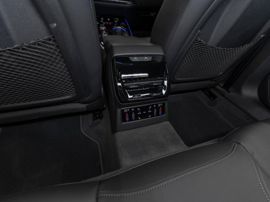 Audi A6 VI (C9) Москва  - изображение 14