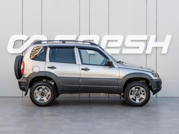 Lada (ВАЗ) Niva с пробегом 2020 года, цена 820 000 рублей, 127623 км, внедорожник, Автокод Объявления