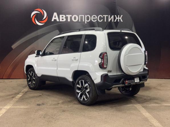 Lada (ВАЗ) Niva Travel I Рестайлинг с пробегом 2026 года, цена 1 620 000 рублей, 12 км, внедорожник, Автокод Объявления
