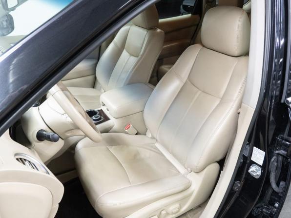 Nissan Pathfinder IV с пробегом 2016 года, цена 2 679 000 рублей, 48755 км, внедорожник, Автокод Объявления