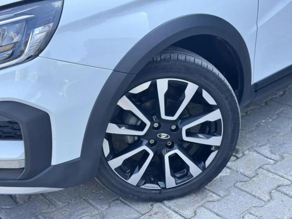 Lada (ВАЗ) Vesta I Рестайлинг (NG) с пробегом 2023 года, цена 1 300 000 рублей, 50300 км, седан, Автокод Объявления
