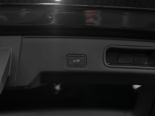 Geely Atlas II с пробегом 2024 года, цена 3 260 000 рублей, 21852 км, внедорожник, Автокод Объявления