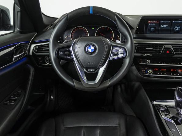 BMW 5 серии VII (G30/G31/G38) с пробегом 2019 года, цена 2 139 000 рублей, 300495 км, седан, Автокод Объявления