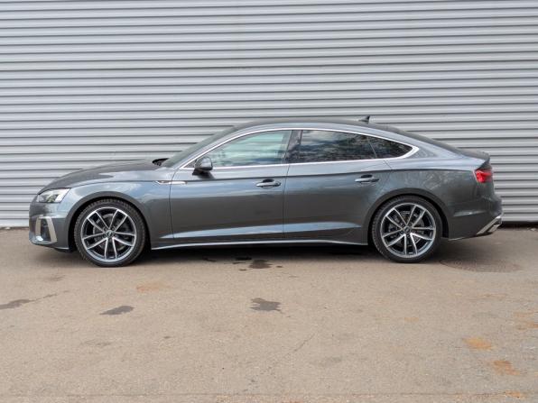 Audi A5 II (F5) Рестайлинг с пробегом 2022 года, цена 5 300 000 рублей, 12121 км, лифтбек, Автокод Объявления
