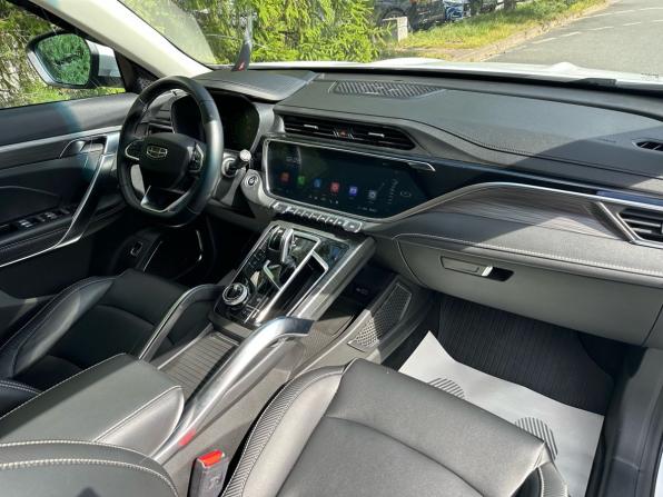 Geely Atlas Pro с пробегом 2024 года, цена 2 019 000 рублей, 83890 км, внедорожник, Автокод Объявления
