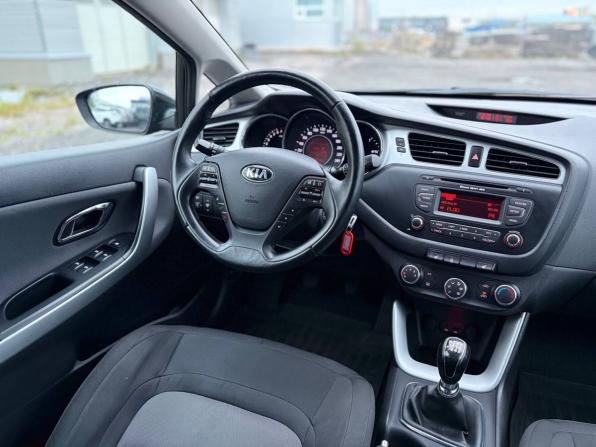 Kia Ceed II с пробегом 2014 года, цена 865 000 рублей, 185919 км, хэтчбек, Автокод Объявления