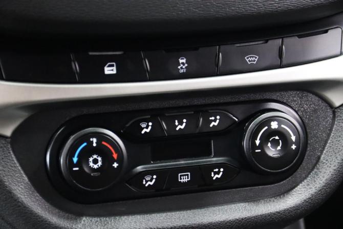 Lada (ВАЗ) Vesta I с пробегом 2021 года, цена 1 165 650 рублей, 55940 км, универсал, Автокод Объявления