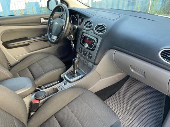 Ford Focus II Рестайлинг с пробегом 2010 года, цена 540 000 рублей, 174805 км, седан, Автокод Объявления