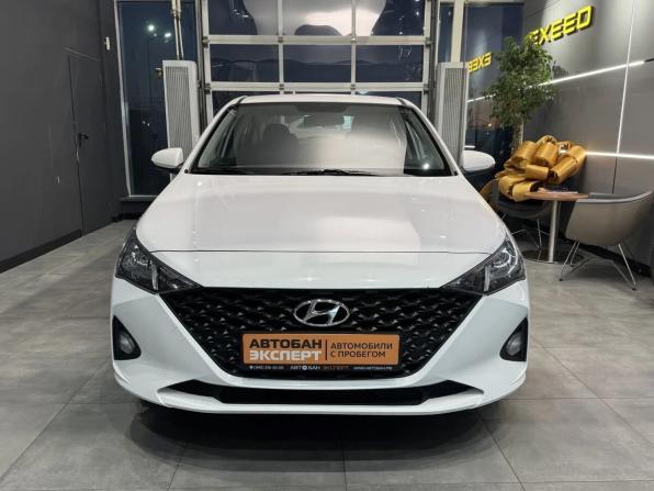 Hyundai Solaris II Рестайлинг с пробегом 2022 года, цена 1 499 000 рублей, 96222 км, седан, Автокод Объявления