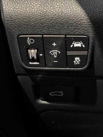 Kia K5 III с пробегом 2021 года, цена 2 840 000 рублей, 63000 км, седан, Автокод Объявления