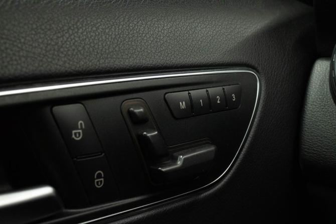 Mercedes-Benz GLA I (X156) с пробегом 2014 года, цена 1 999 000 рублей, 159995 км, внедорожник, Автокод Объявления