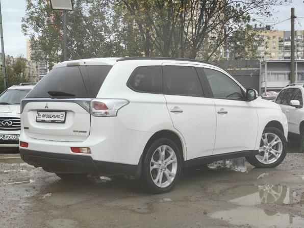 Mitsubishi Outlander III с пробегом 2012 года, цена 1 114 900 рублей, 299735 км, внедорожник, Автокод Объявления