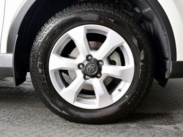 Toyota RAV4 IV (XA40) Рестайлинг с пробегом 2016 года, цена 2 399 995 рублей, 166860 км, внедорожник, Автокод Объявления