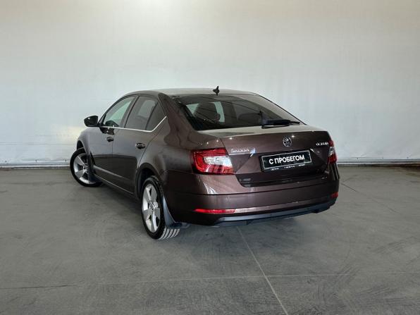Skoda Octavia III (A7) Рестайлинг с пробегом 2017 года, цена 1 650 000 рублей, 172000 км, лифтбек, Автокод Объявления