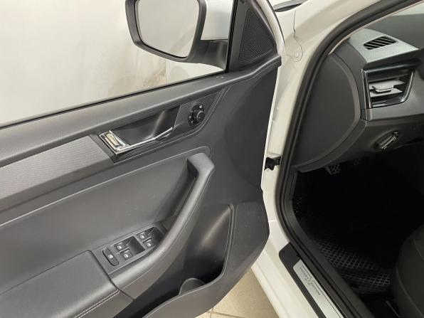 Skoda Rapid II с пробегом 2021 года, цена 1 499 000 рублей, 94516 км, лифтбек, Автокод Объявления
