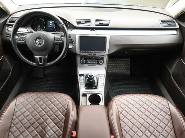 Volkswagen Passat B7 с пробегом 2011 года, цена 909 000 рублей, 281754 км, седан, Автокод Объявления