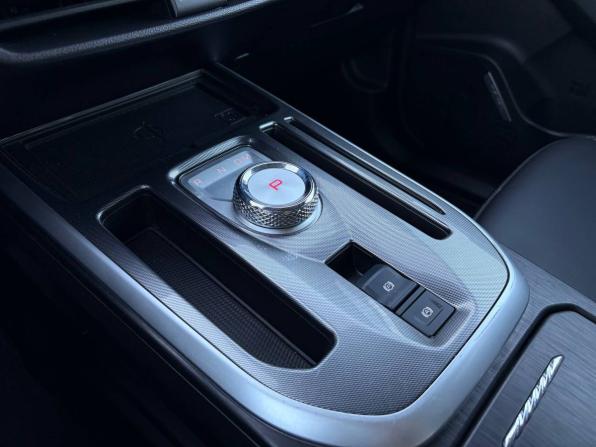 Haval Jolion I с пробегом 2023 года, цена 1 875 000 рублей, 47531 км, внедорожник, Автокод Объявления