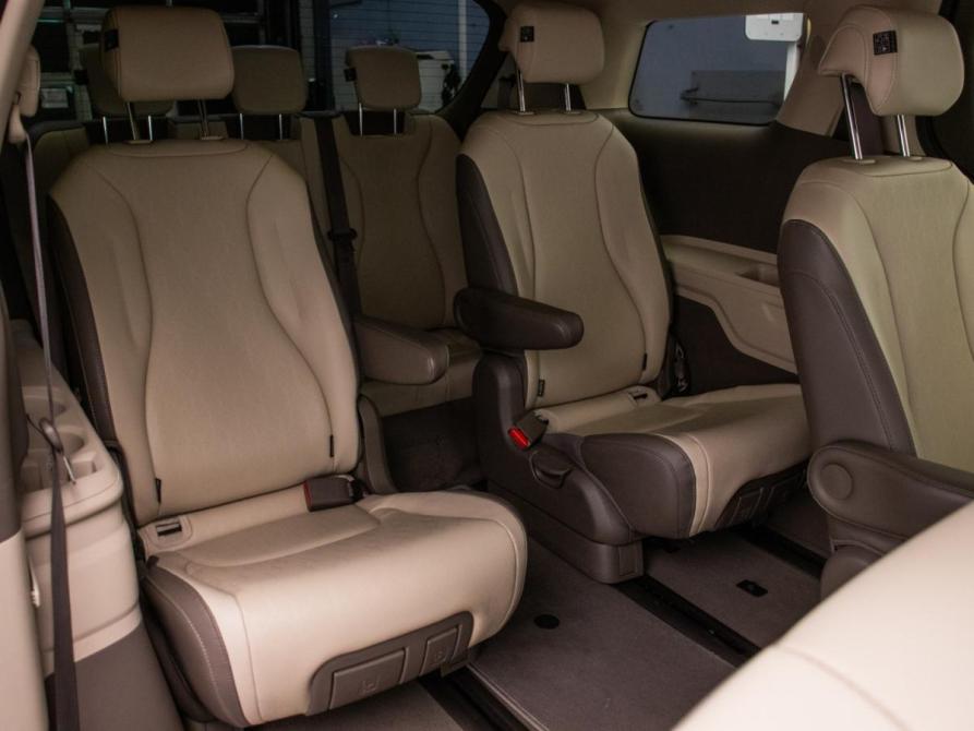 Kia Carnival IV Москва  - изображение 13