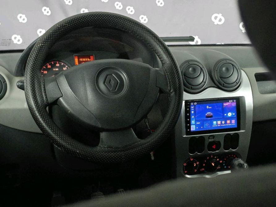 Renault Logan I Рестайлинг Новосибирск  - изображение 17