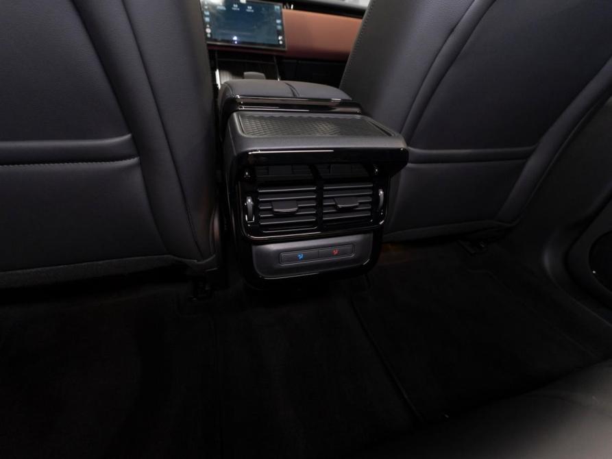 Land Rover Range Rover Evoque II Рестайлинг Москва  - изображение 14