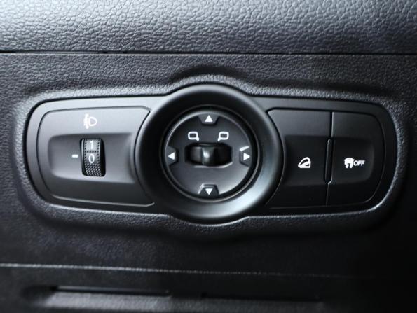 Chery Tiggo 4 I Рестайлинг с пробегом 2021 года, цена 1 379 000 рублей, 64000 км, внедорожник, Автокод Объявления