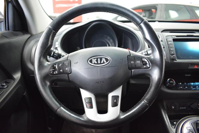 Kia Sportage III с пробегом 2012 года, цена 1 299 000 рублей, 200000 км, внедорожник, Автокод Объявления