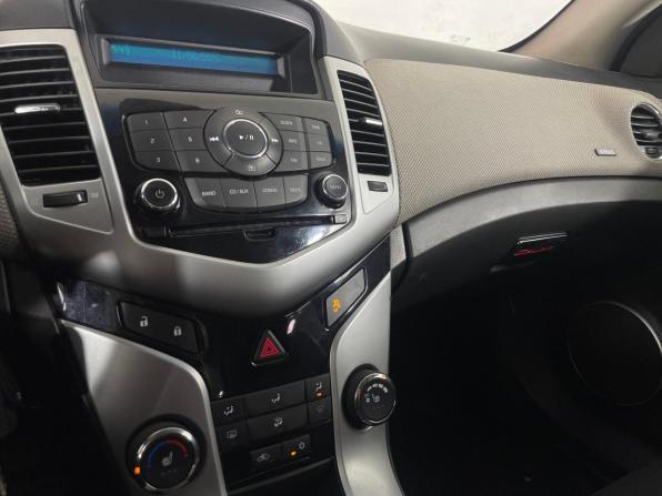 Chevrolet Cruze I Рестайлинг с пробегом 2012 года, цена 605 000 рублей, 249239 км, хэтчбек, Автокод Объявления