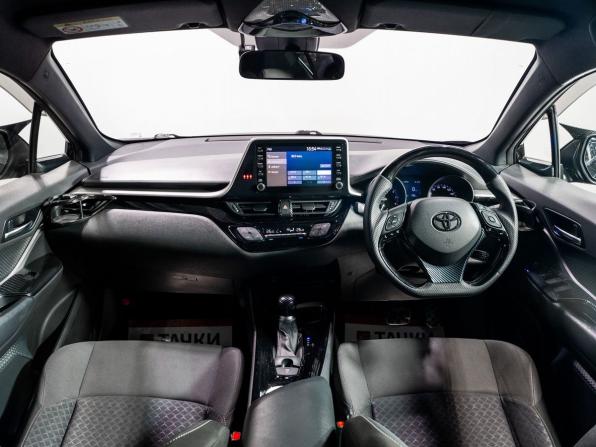 Toyota C-HR I Рестайлинг с пробегом 2020 года, цена 2 180 000 рублей, 69505 км, внедорожник, Автокод Объявления
