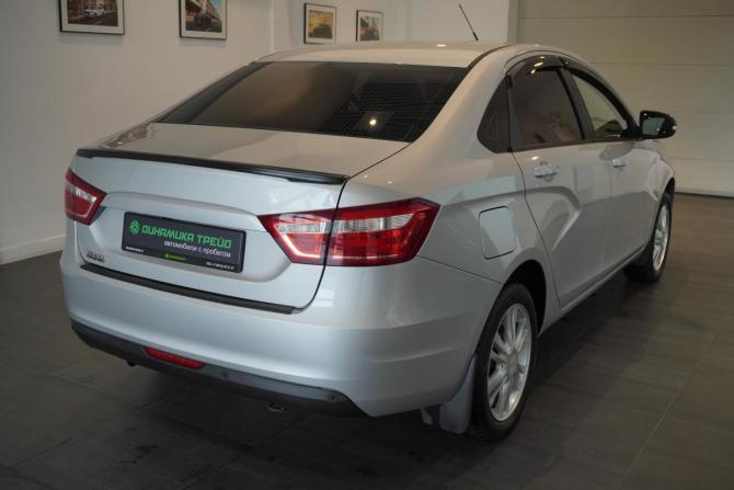 Lada (ВАЗ) Vesta I с пробегом 2018 года, цена 969 000 рублей, 116010 км, седан, Автокод Объявления