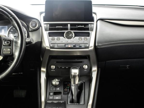 Lexus NX I Рестайлинг с пробегом 2019 года, цена 3 370 000 рублей, 89785 км, внедорожник, Автокод Объявления