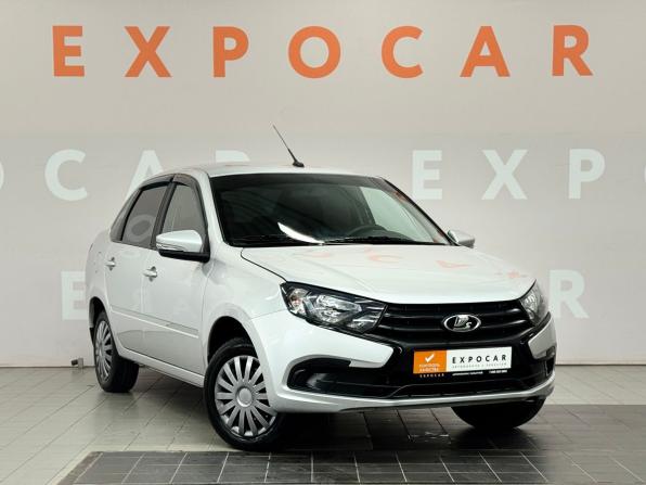 Lada (ВАЗ) Granta I Рестайлинг с пробегом 2022 года, цена 760 000 рублей, 50772 км, седан, Автокод Объявления