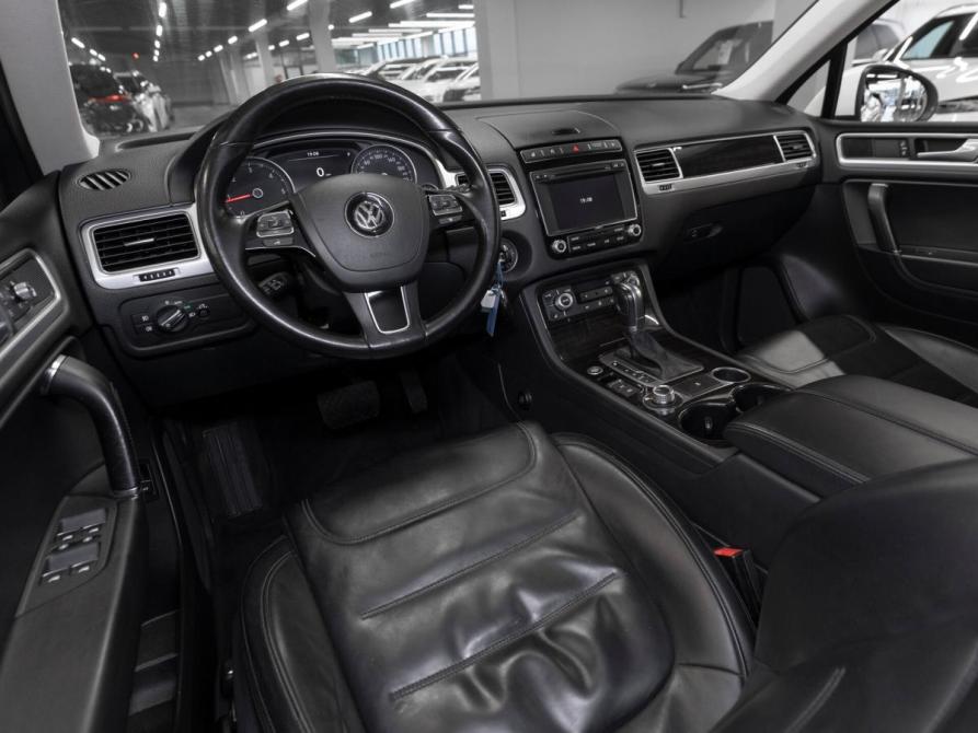 Volkswagen Touareg II Рестайлинг Москва  - изображение 7