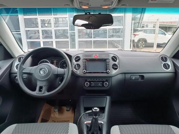 Volkswagen Tiguan I с пробегом 2011 года, цена 1 095 000 рублей, 126000 км, внедорожник, Автокод Объявления