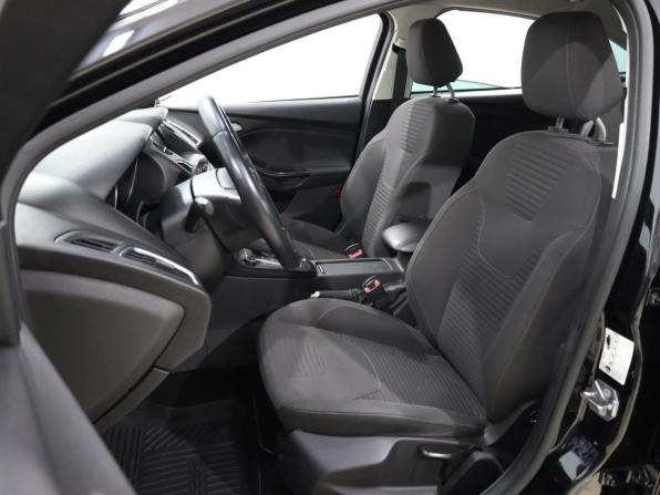 Ford Focus III Рестайлинг с пробегом 2018 года, цена 1 429 000 рублей, 113330 км, седан, Автокод Объявления