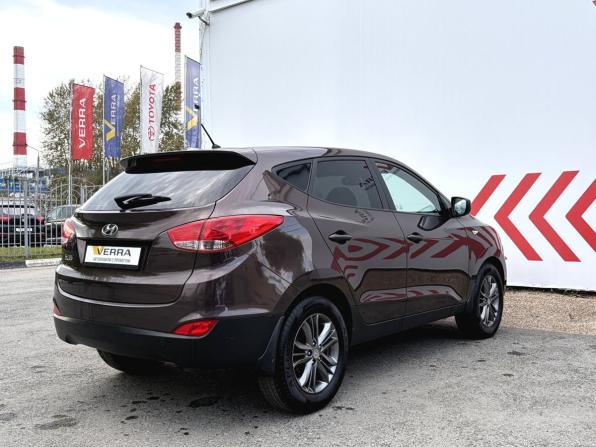 Hyundai ix35 I Рестайлинг с пробегом 2013 года, цена 1 100 000 рублей, 180073 км, внедорожник, Автокод Объявления