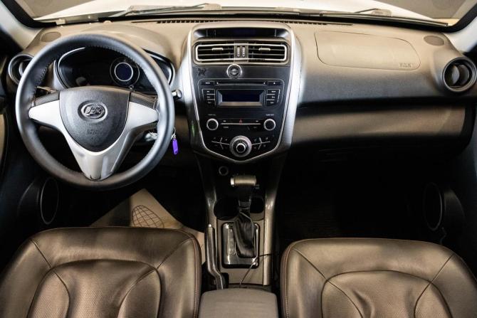 Lifan X60 I Рестайлинг 2 с пробегом 2017 года, цена 779 000 рублей, 126851 км, внедорожник, Автокод Объявления