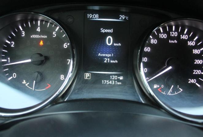 Nissan Qashqai II с пробегом 2015 года, цена 1 550 000 рублей, 175431 км, внедорожник, Автокод Объявления