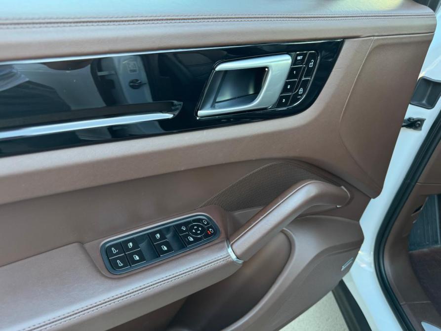 Porsche Cayenne III Иркутск  - изображение 23