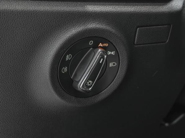 Skoda Rapid II с пробегом 2021 года, цена 1 750 000 рублей, 92771 км, лифтбек, Автокод Объявления