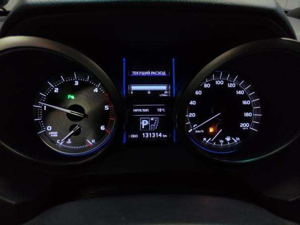Toyota Land Cruiser Prado 150 Series Рестайлинг 1 с пробегом 2013 года, цена 3 685 000 рублей, 131500 км, внедорожник, Автокод Объявления