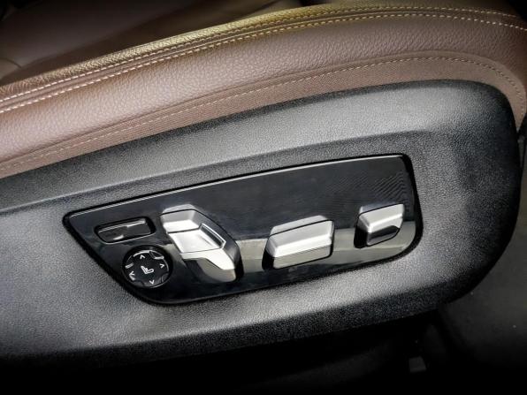 BMW 7 серии VI (G11/G12) Рестайлинг с пробегом 2020 года, цена 5 390 000 рублей, 86374 км, седан, Автокод Объявления