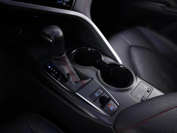 Toyota Camry VIII (XV70) Рестайлинг с пробегом 2021 года, цена 3 199 658 рублей, 139963 км, седан, Автокод Объявления