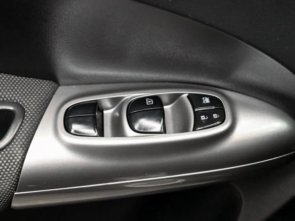 Nissan Juke I с пробегом 2013 года, цена 1 050 000 рублей, 148094 км, внедорожник, Автокод Объявления