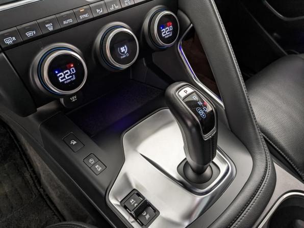 Jaguar E-Pace I с пробегом 2018 года, цена 2 450 000 рублей, 99000 км, внедорожник, Автокод Объявления