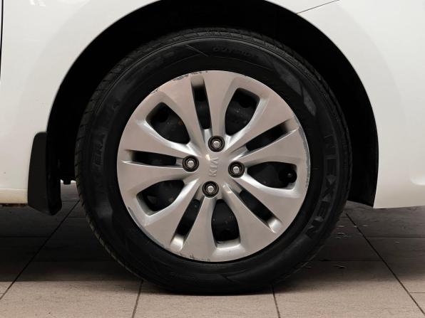 Kia Rio IV с пробегом 2019 года, цена 1 410 000 рублей, 92007 км, седан, Автокод Объявления