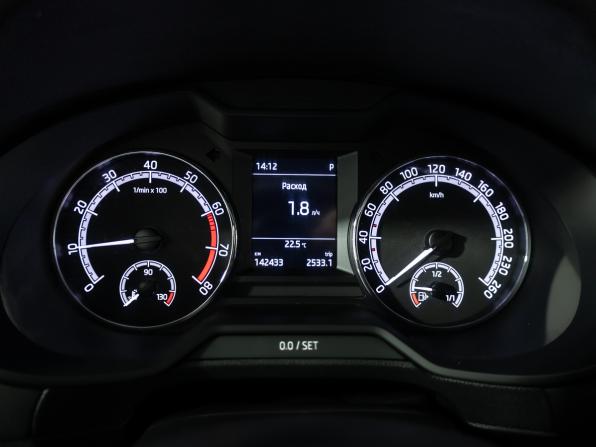 Skoda Octavia III (A7) Рестайлинг с пробегом 2019 года, цена 1 599 700 рублей, 142426 км, лифтбек, Автокод Объявления