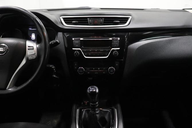 Nissan Qashqai II с пробегом 2018 года, цена 1 461 000 рублей, 53017 км, внедорожник, Автокод Объявления