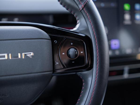 JETOUR DASHING I с пробегом 2023 года, цена 2 099 000 рублей, 23542 км, внедорожник, Автокод Объявления