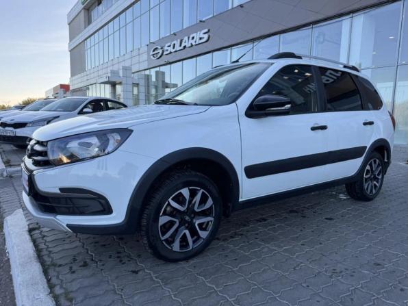 Lada (ВАЗ) Granta I Рестайлинг с пробегом 2024 года, цена 927 000 рублей, 31000 км, универсал, Автокод Объявления