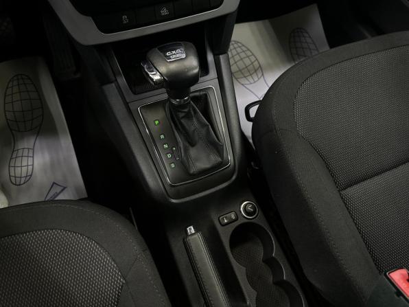 Skoda Yeti I с пробегом 2012 года, цена 1 570 000 рублей, 53425 км, внедорожник, Автокод Объявления